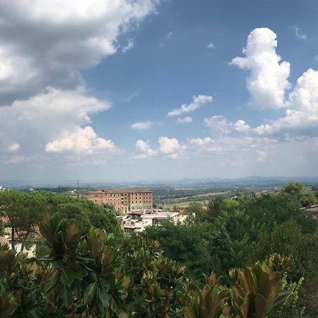 Hotel Alexander Palme Chianciano Terme Exterior photo